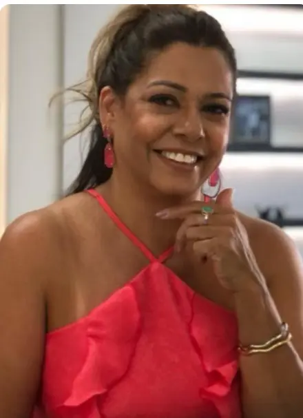 Rosângela Colares 
